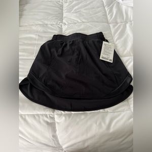 Lululemon skirt with shorts